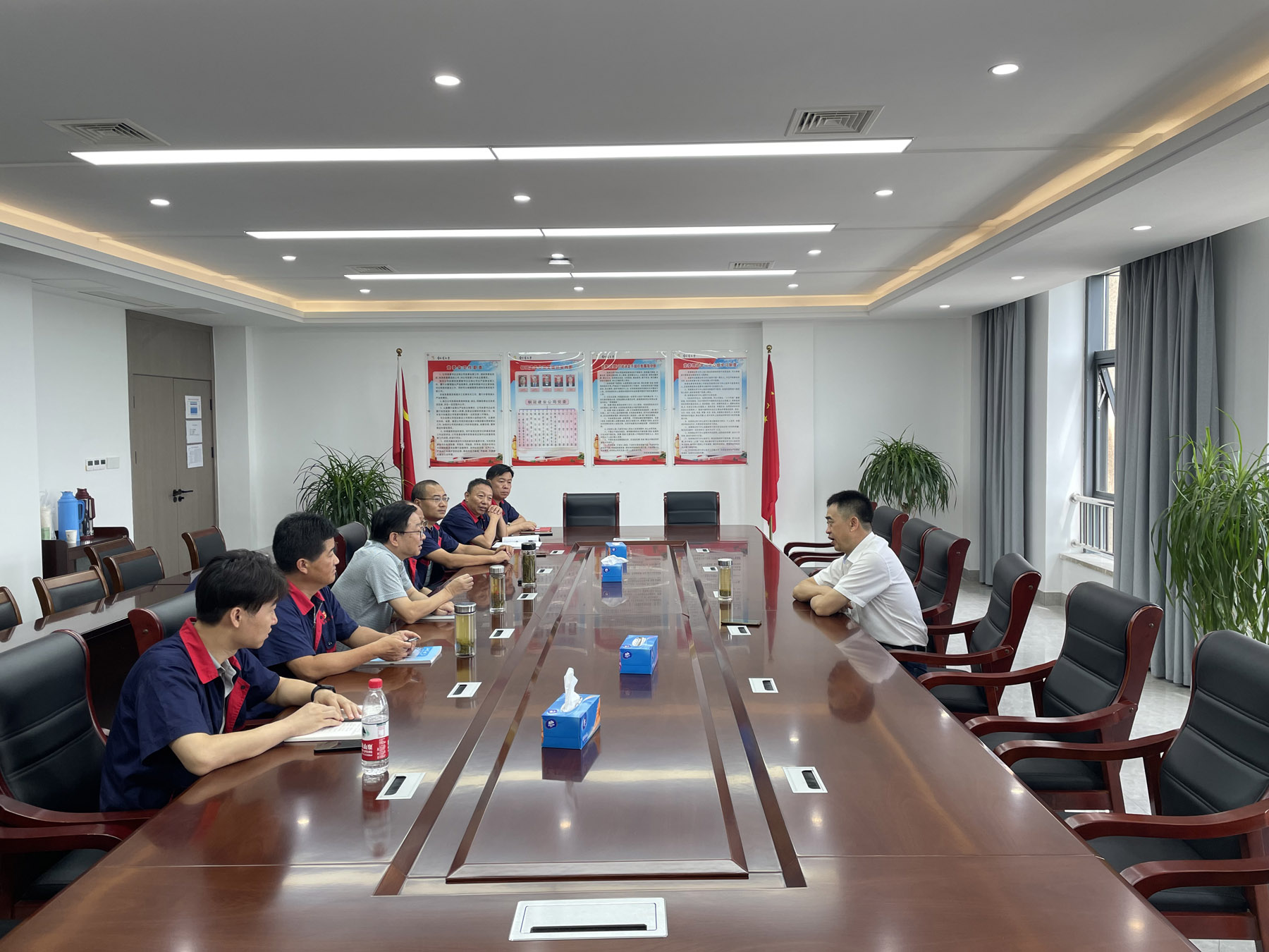集團(tuán)公司黨委委員、總工程師周俊到公司調(diào)研 